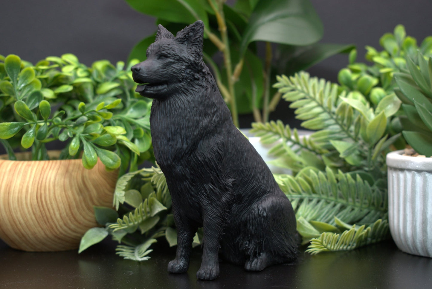 Australian Shepherd Sitting Statue - Furever Figures