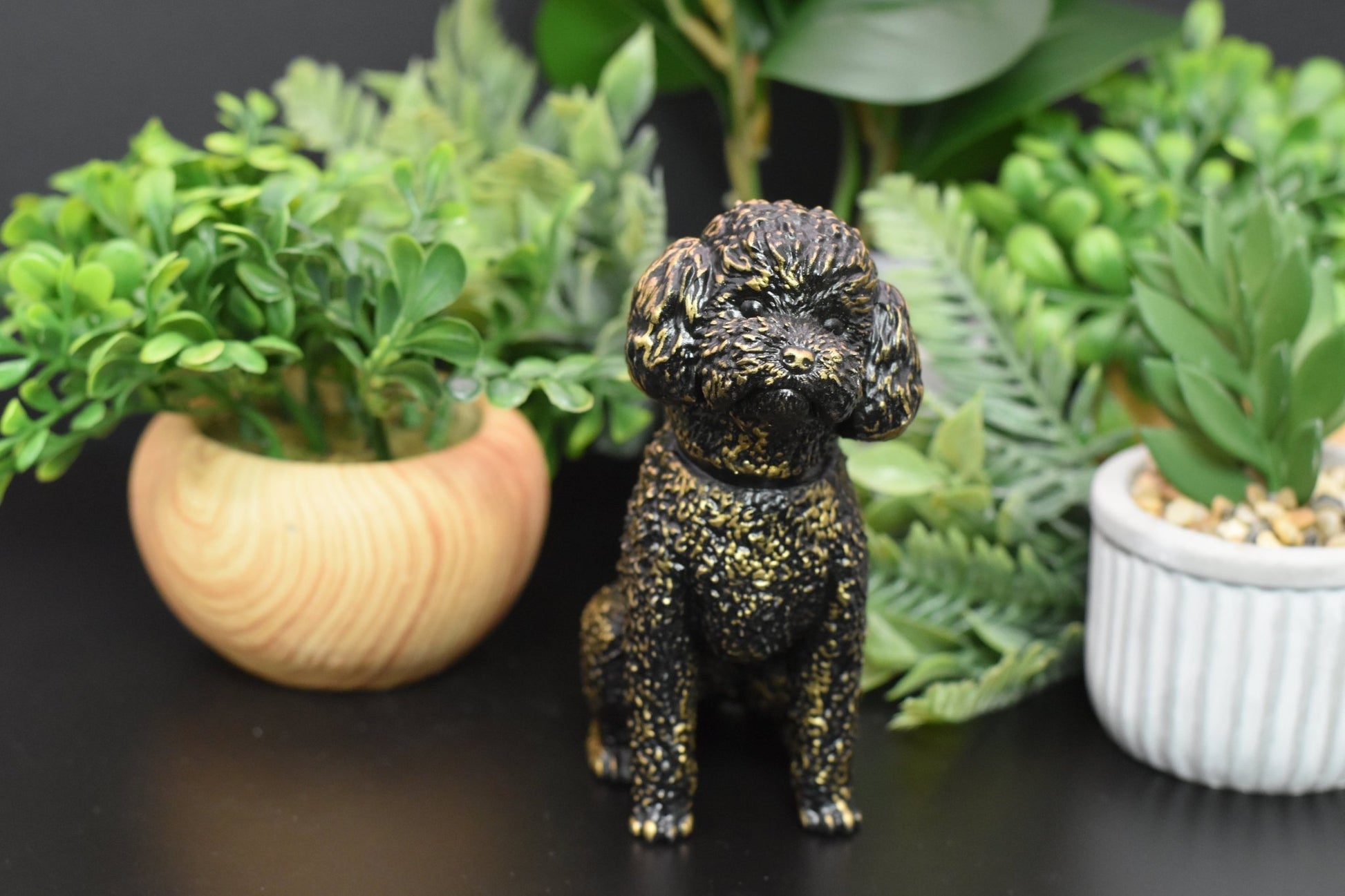 Poodle Sitting Statue - Furever Figures