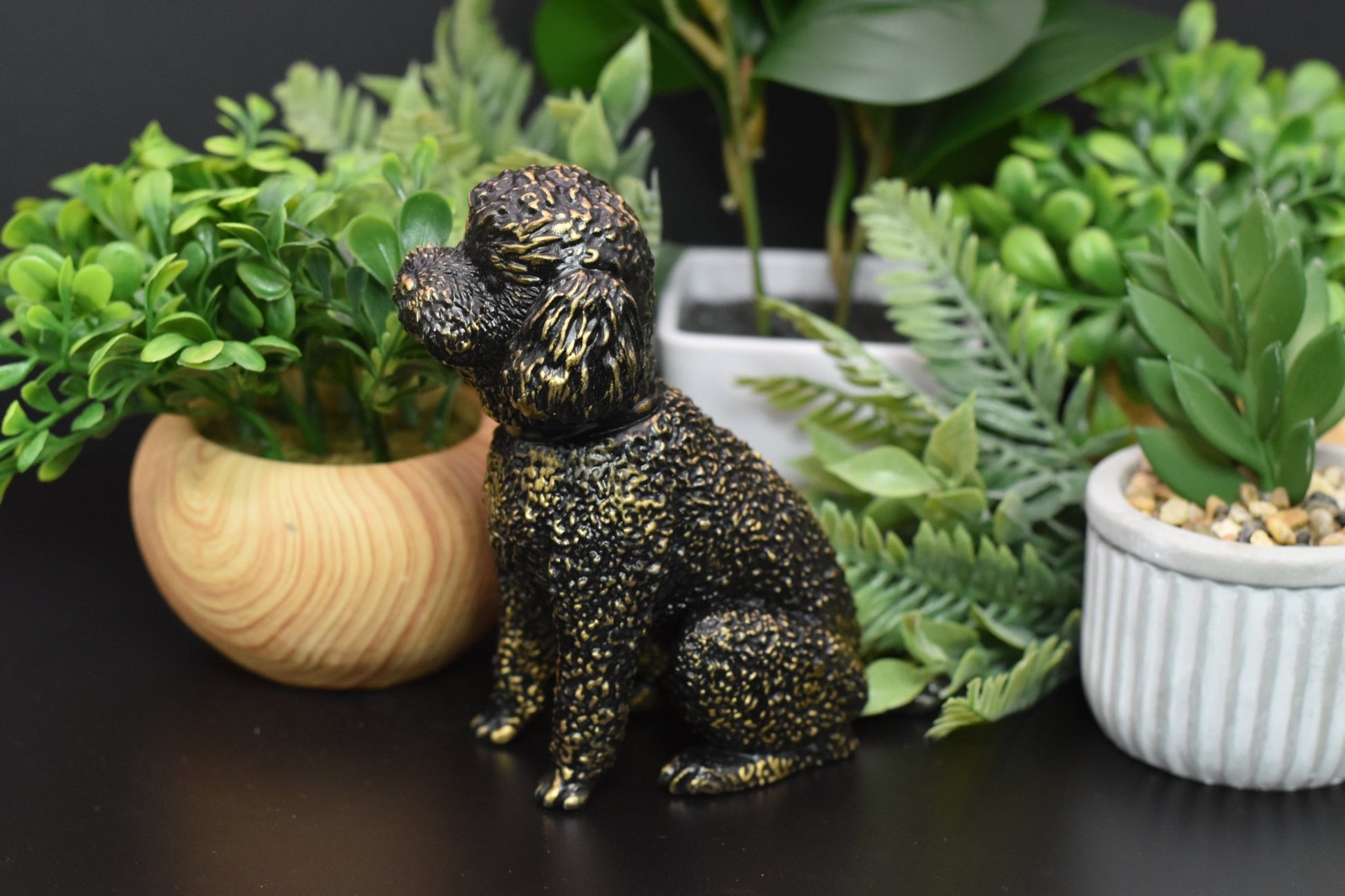 Poodle Sitting Statue - Furever Figures