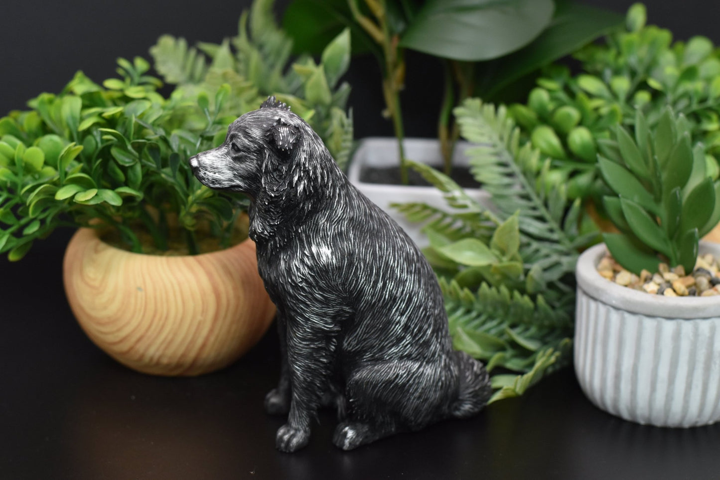 Retriever Sitting Statue - Furever Figures